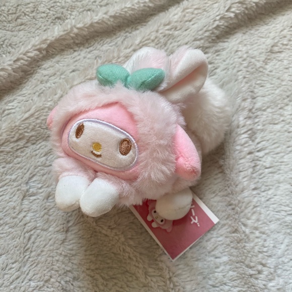 melody seal plush / plusher keychain - Picture 1 of 3